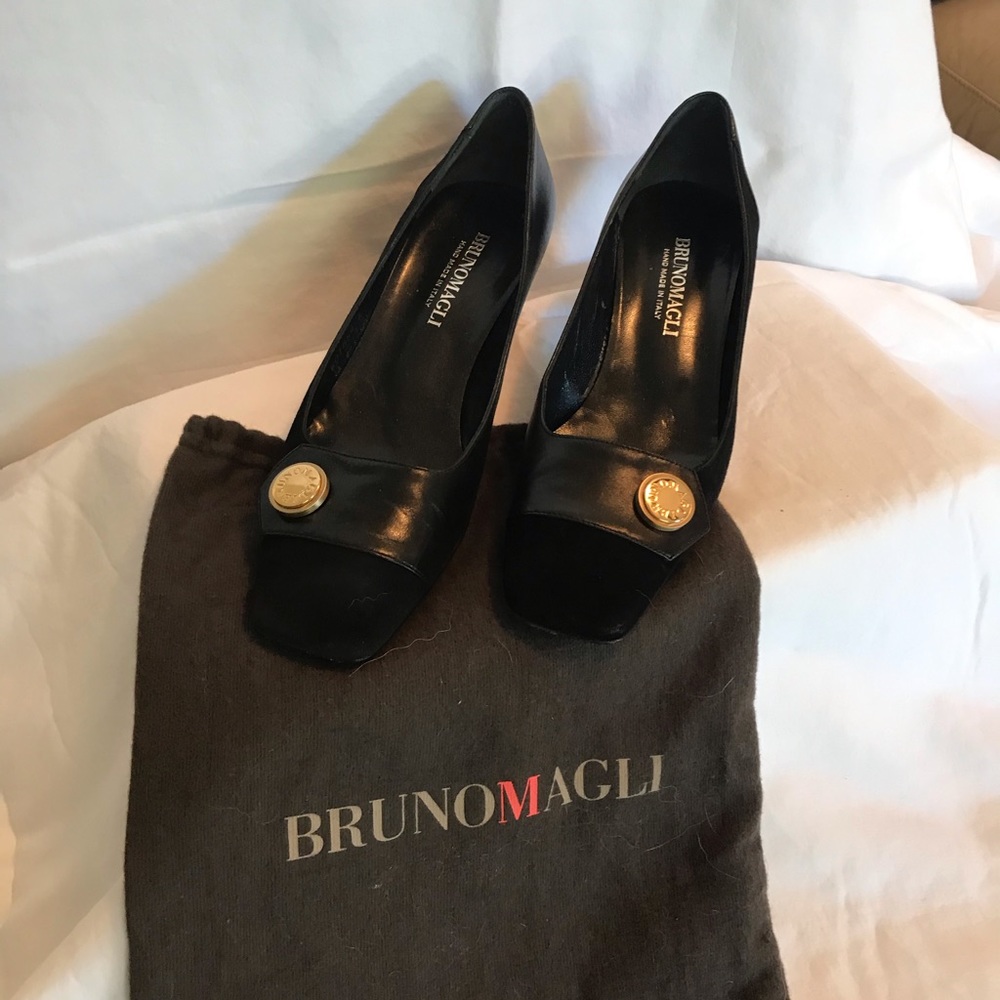 Bruno Magli Women’s Shoes Size 7